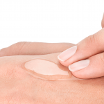 GEL DƯỠNG GIẢM MỤN VICHY NORMADERM HYALUSPOT 15ml