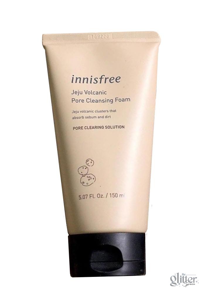 Sữa rửa mặt Innisfree Jeju Volcanic Pore Cleansing Foam 