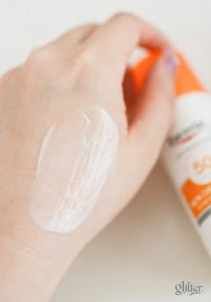 Kem Chống Nắng Cho Da Dầu Mụn Eucerin Sun Gel-Cream Dry Touch Acne Oil Control SPF50+ PA+++ 50ml